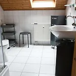 Doppelhaushaelfte In *