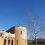 Doppelhaushaelfte In *